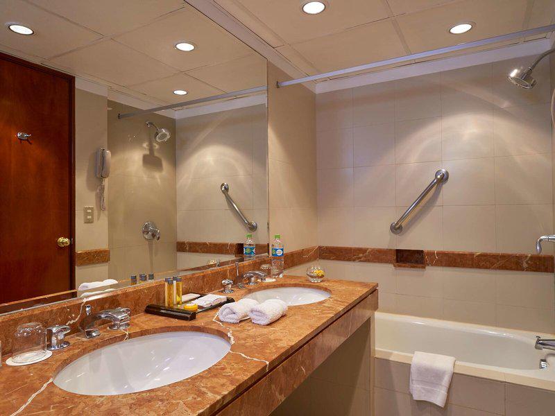 F33A0F55D448EFEFAED953138B68865C