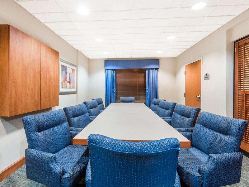 27E917F64784D1E6DC20459537DBFA2B