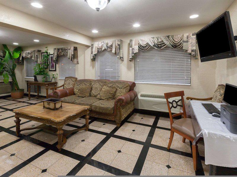 1F8447D973A597B6112B7B8E1DD46A10