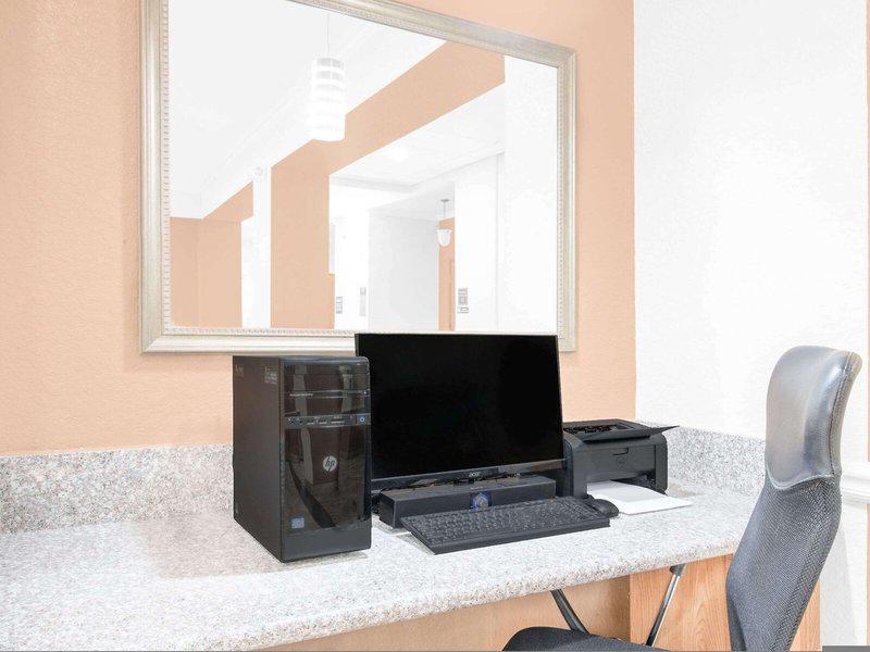 8792BF2DB644D714094F986DD23E0249