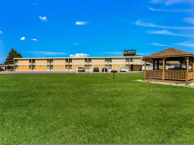 689B9C2F2D959F52C9AA3C77BAD7DC99