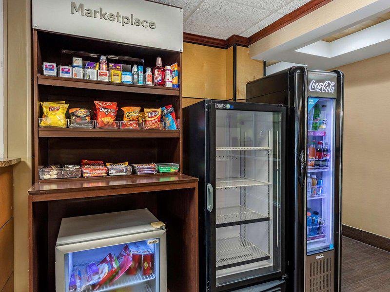 9DD610B841938F6DB7567F1130613878