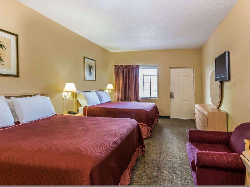 C190CDE97C5C06BC837AD1A3425040F5