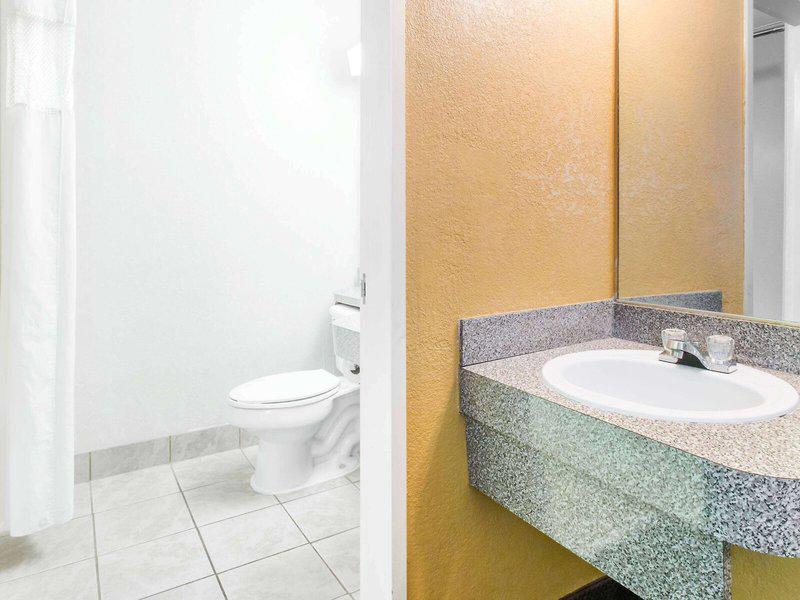 8E63AC29F8BC2037EA5BC1CFBE6BC3C1