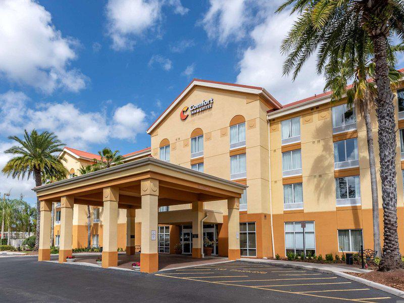 1417C9F86BA7556D82DED208E24067B5