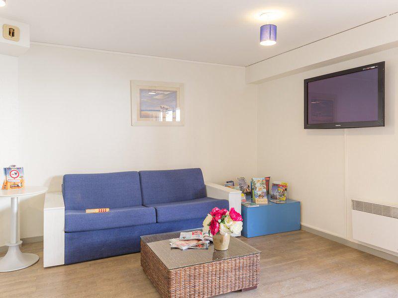 F64873A43ECE4B0D0986C93609688BE8