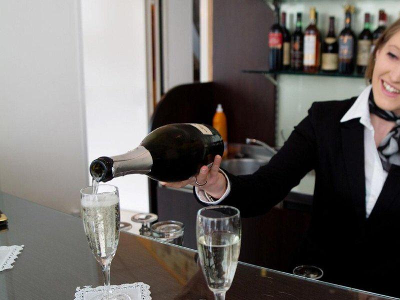 FBE72085880BBDFB568CB39CCB787AD7