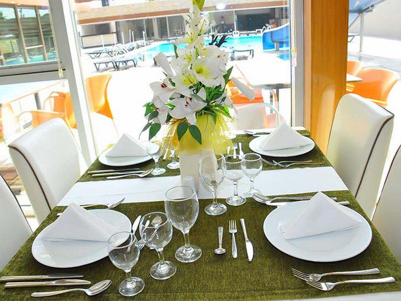 2325E16DE574EBA43D8F030D81233704