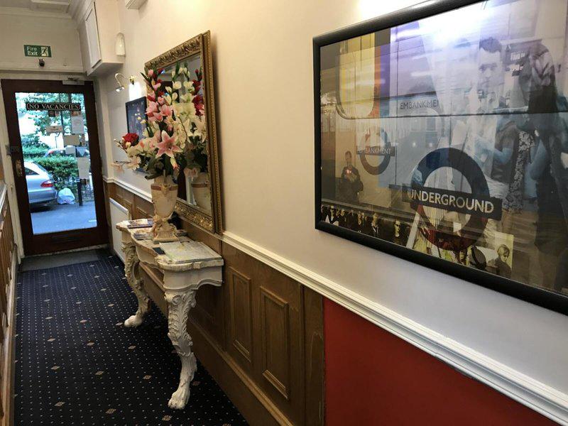 B2EB05D7B8DA5AE04C6B49E69D40C04F