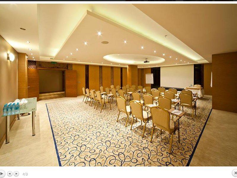 9598306F6A99AC6E89DBB03626FDB939