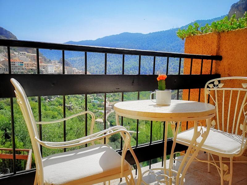 8EF36C7D0240DDFA07A6C31D18D71145