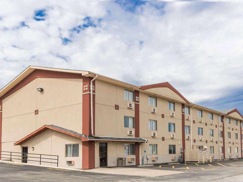 DB945BC1DAAB9F9E90C3D1D0A744FA37