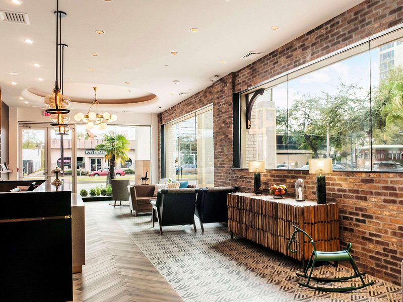 84F2E2738D2546D3B72A4D5FB8ED56E8