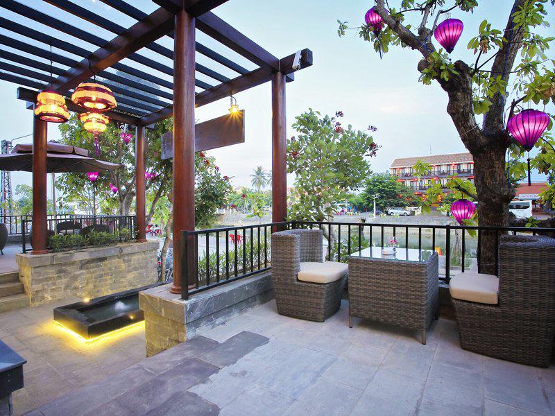 9FA3F40CA94A11D4C04558423B063DDA