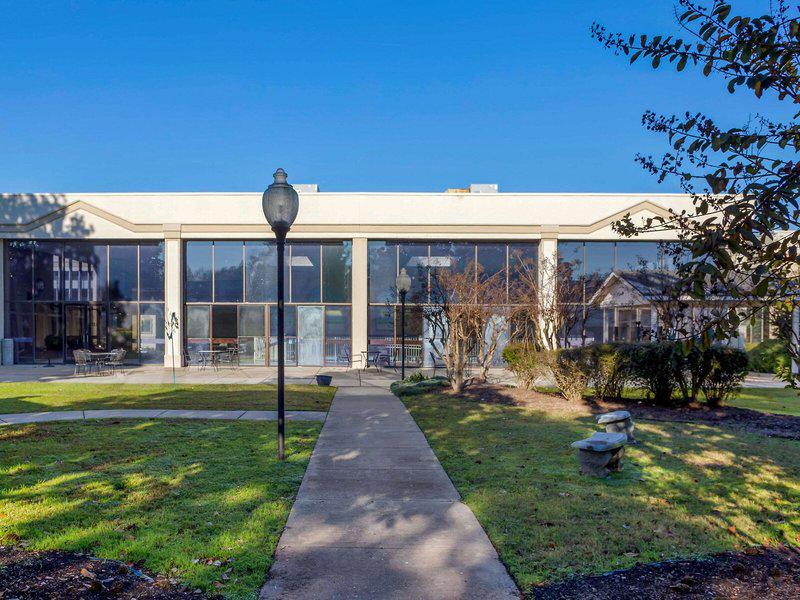 84327F51E74D772EBA039F057F116AB4