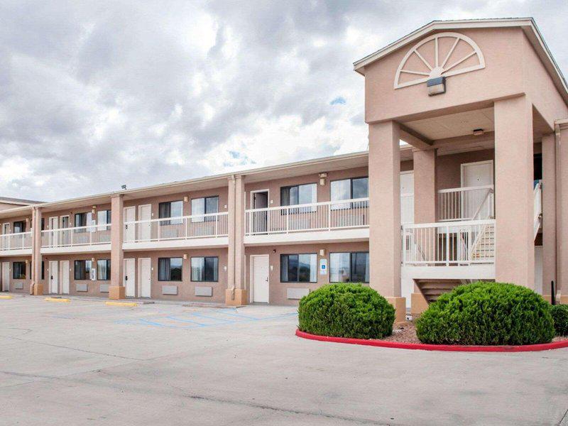 2D7AEB4E2516BF47B9AD010862EFDCFA