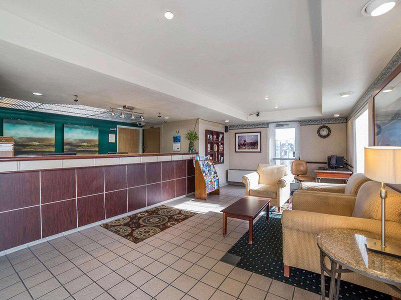 FBF214A76B92575C6715F75763547265