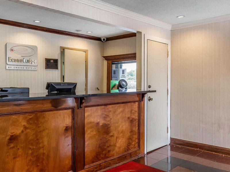 82FFDB44D25D9551DD8C3096263D36F3