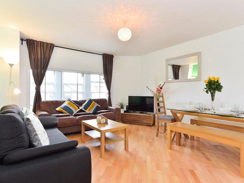 5B566567B87CC315461B172CF84135E2