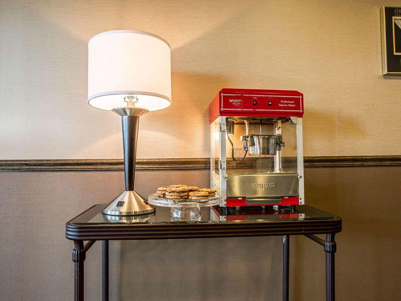 7F04C6703007859AF9D5E8EB86C6C851