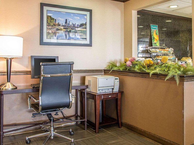 447CE9E2DC3170FE2E17A34CC03ADA5C