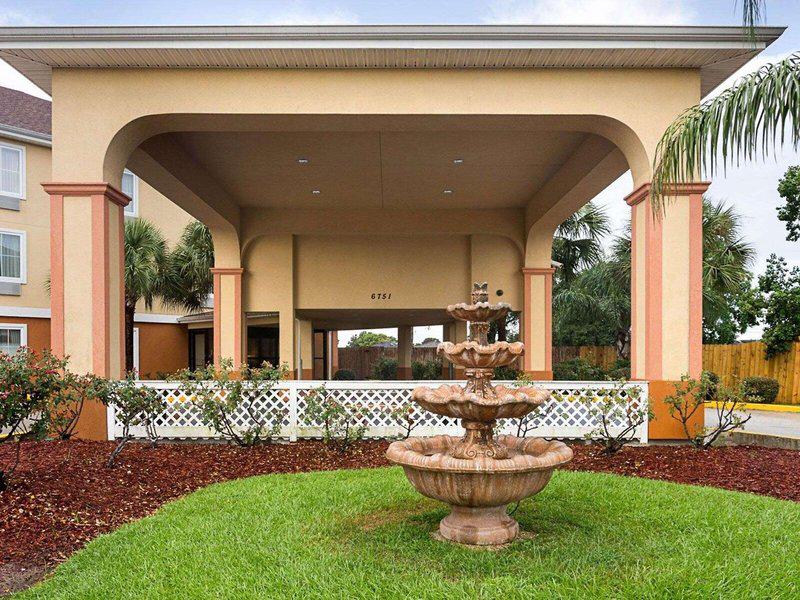 05F699BB34E97E71C96715BE18797322