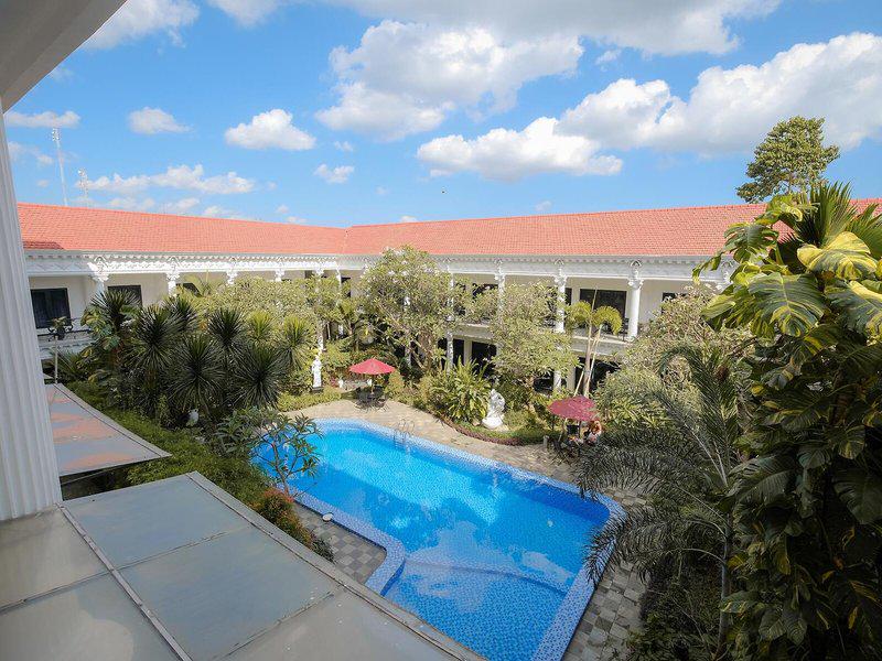 5522EF13F6BEEDE90B493B8C5D3E0E7B