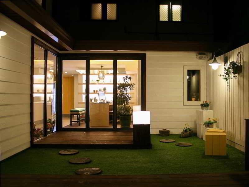 C3B1C4B90063A9AF3D0EA5057CDED475