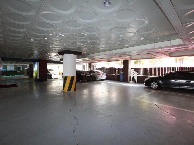 6BB913A71F58C4D057D7D1236810503A