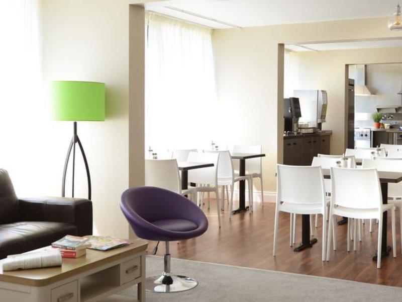 419B2EAF37705E3E5FE185FA5E6F00FD