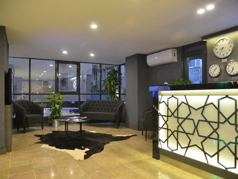 69AF5AEFEF58099B93548BD21E98A513