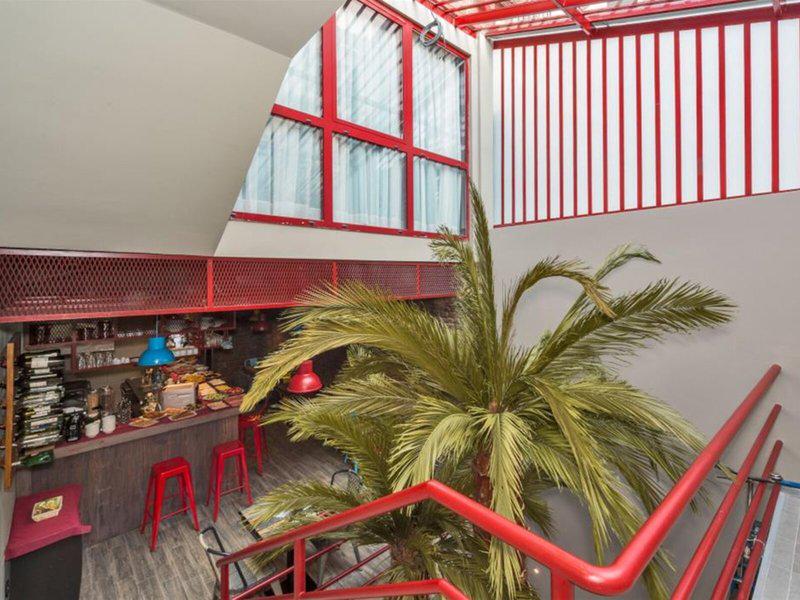 E228E6D2ED10EFDC08F3857C27EB5E80