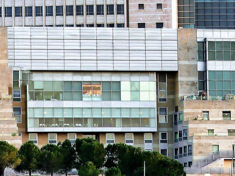 75D081F05120974D9AFE489CF87F46EA