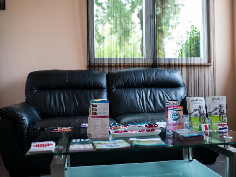 CF33ACECD36732B578C8B25CD9311F01