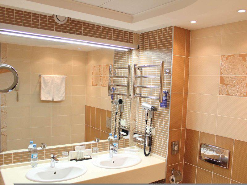 3DC59E3A283556E4817707A5F04D389A