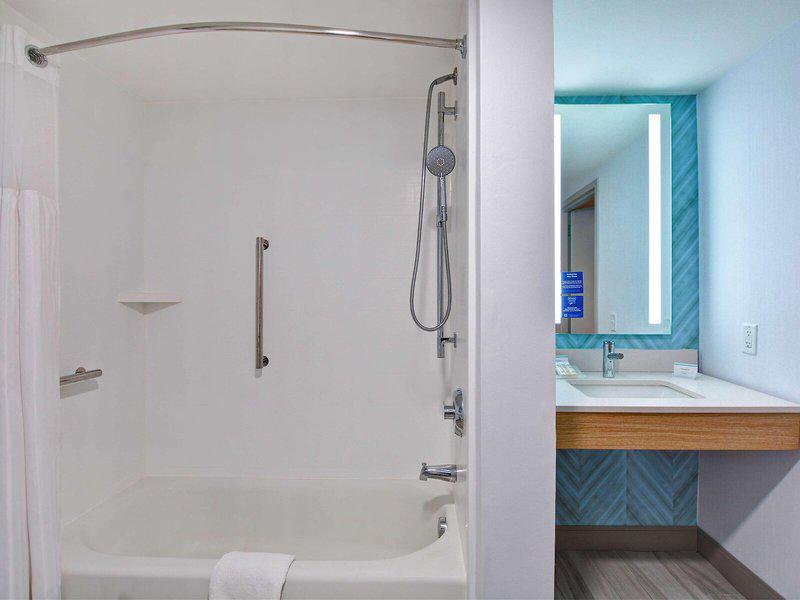 F77A6B8A39A510AFF79FDC096005F79B