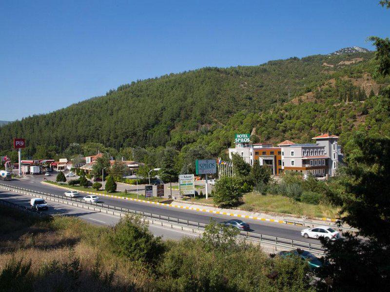 FBC325987E0DF68E5CD4F406FBFE72DB