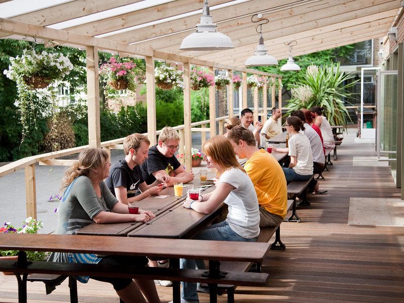 7FE997532267551197F07A9DEC7F6F55