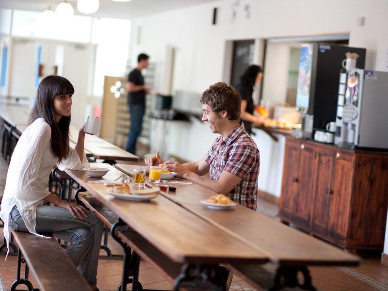 2D6CEB9041A87CF32448A7DD78C35D50