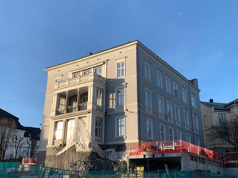 B3A6513F5530198B6BEED458C991C823