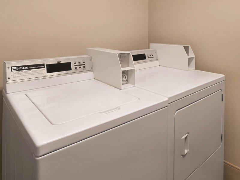 96E85A44D76EDB159B303494FAF21932