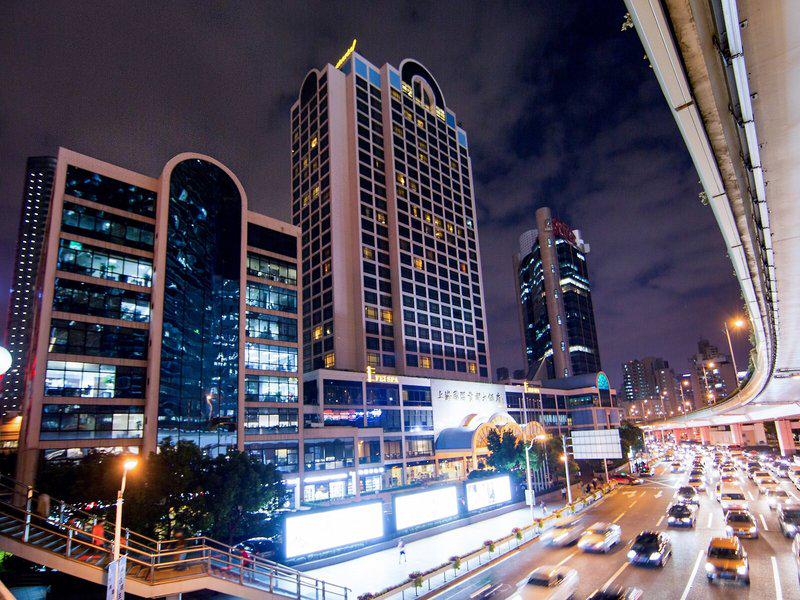 4D56C1DD95DF3E4AD46A4ADA3A9F0B66