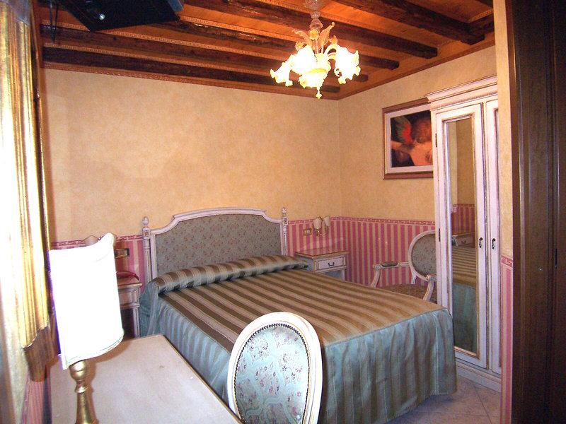 FC367991446FEAC21B67F46B7E8D5D8B