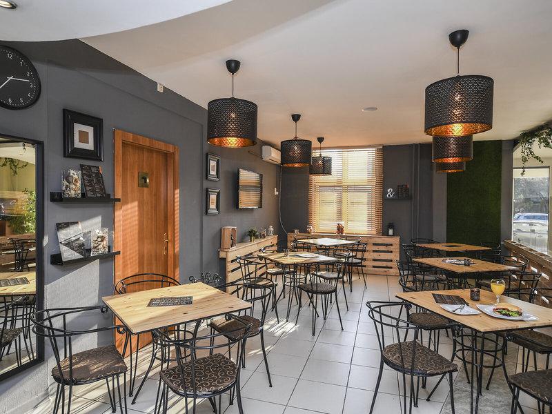 26E1AFB732ED70CD368ABFBB3C2005A6