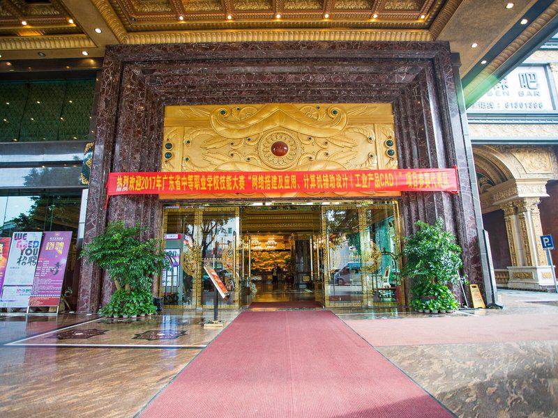 25A8205895E4CB614C468E755A0B99AD