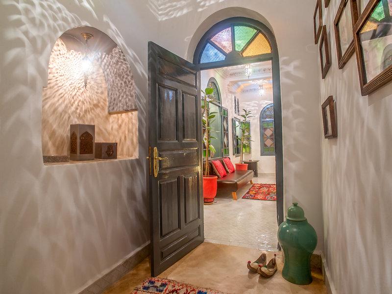 53F7F3D2AD6BEF1056D551A224173565