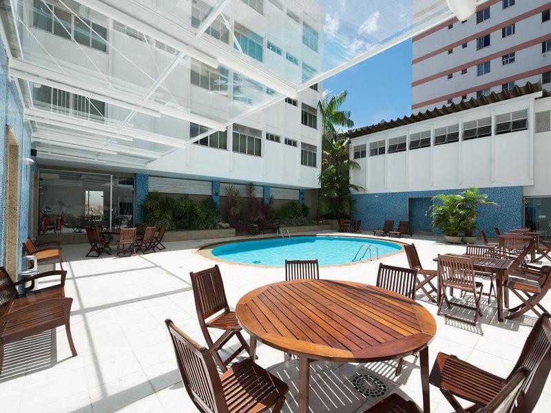 7ACB6CE9D071D9772851EE4520AD17E2