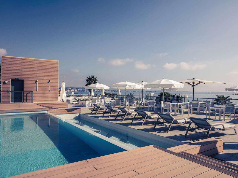 30F8C61A83121D98C18EBCF952FD7FF0