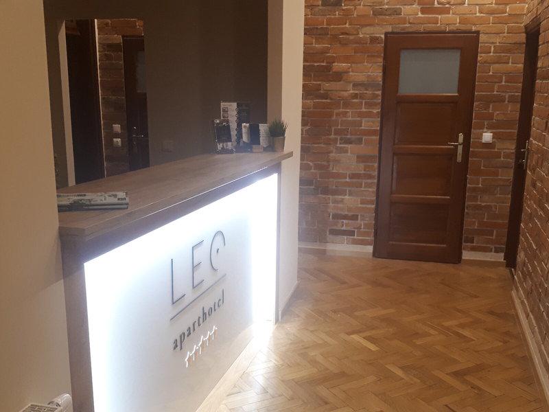 3D6E60ED0EC789ABC55E5D8D95AE5FC0