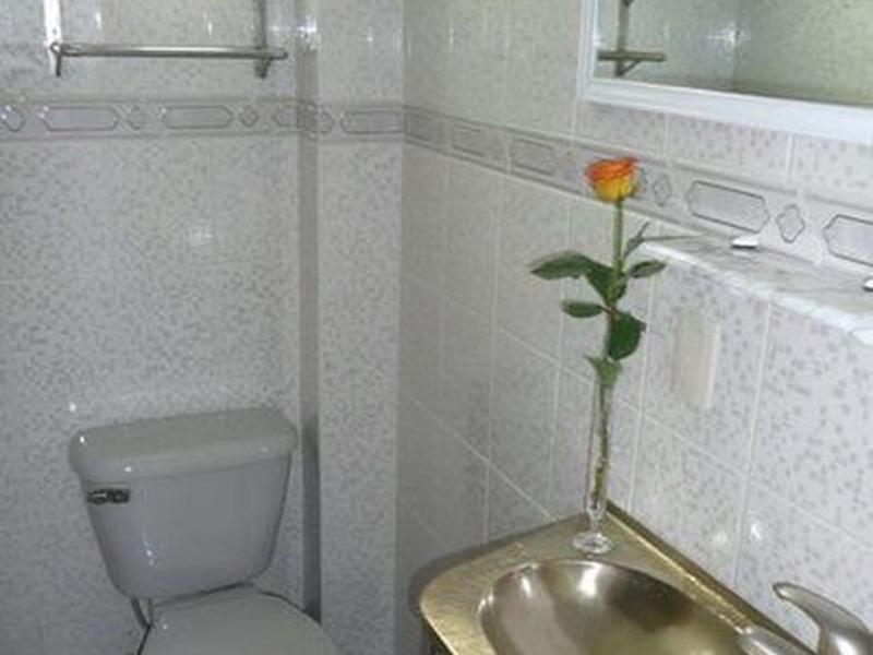 0930DEF130BFE0AAA6FDD28197F4ECDA